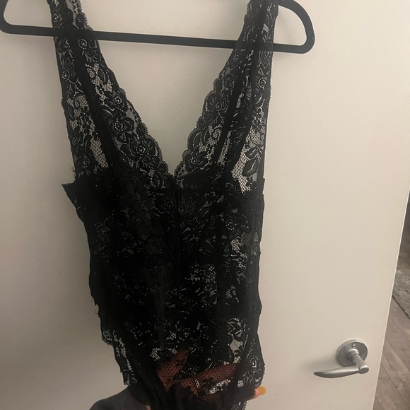 Black Lace Bodysuit - Picture 3 of 5